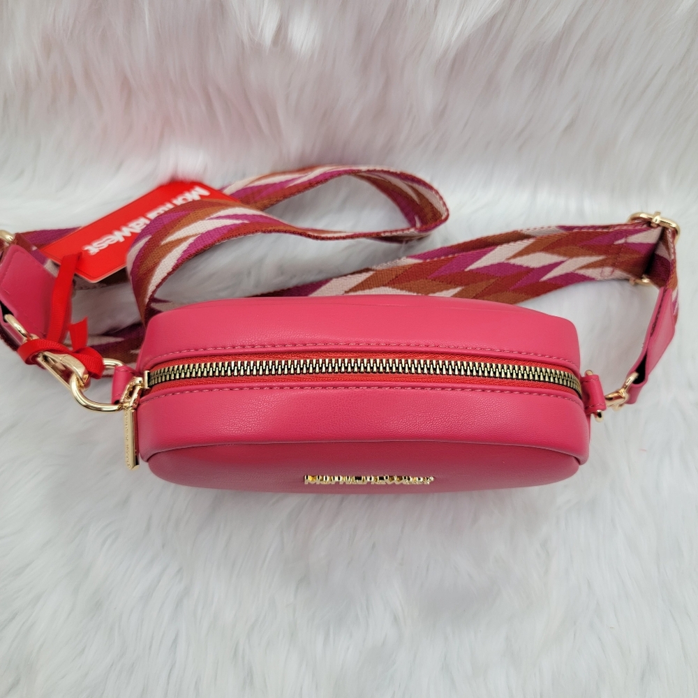 Montana West small crossbody bag mini pouch cute and fun color adjustable strap. - Picture 5 of 8